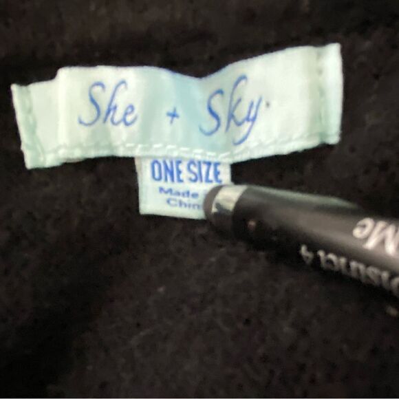 She + Sky Black Pullover Sweater Half Sleeves Braided SZ OS - Picture 9 of 10